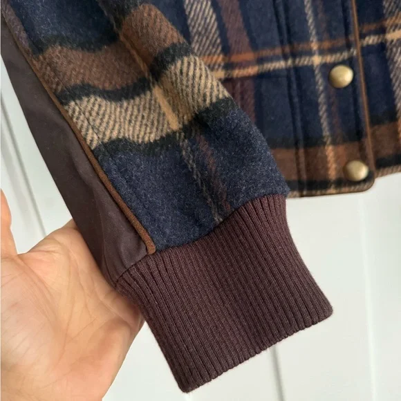 Veronica Beard Jadis Plaid Snap Button Wool Blend Bomber Jacket - Picture 4 of 11